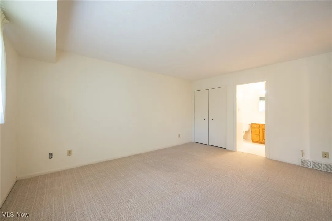 2202 Acacia Park Drive, Lyndhurst, Ohio,MLS Now Listing ID