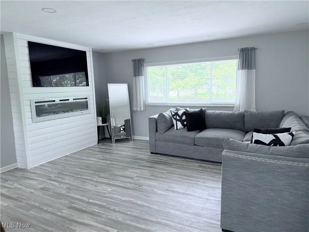13143 Richards Drive, Strongsville, Ohio 44149,MLS Now Listing ID