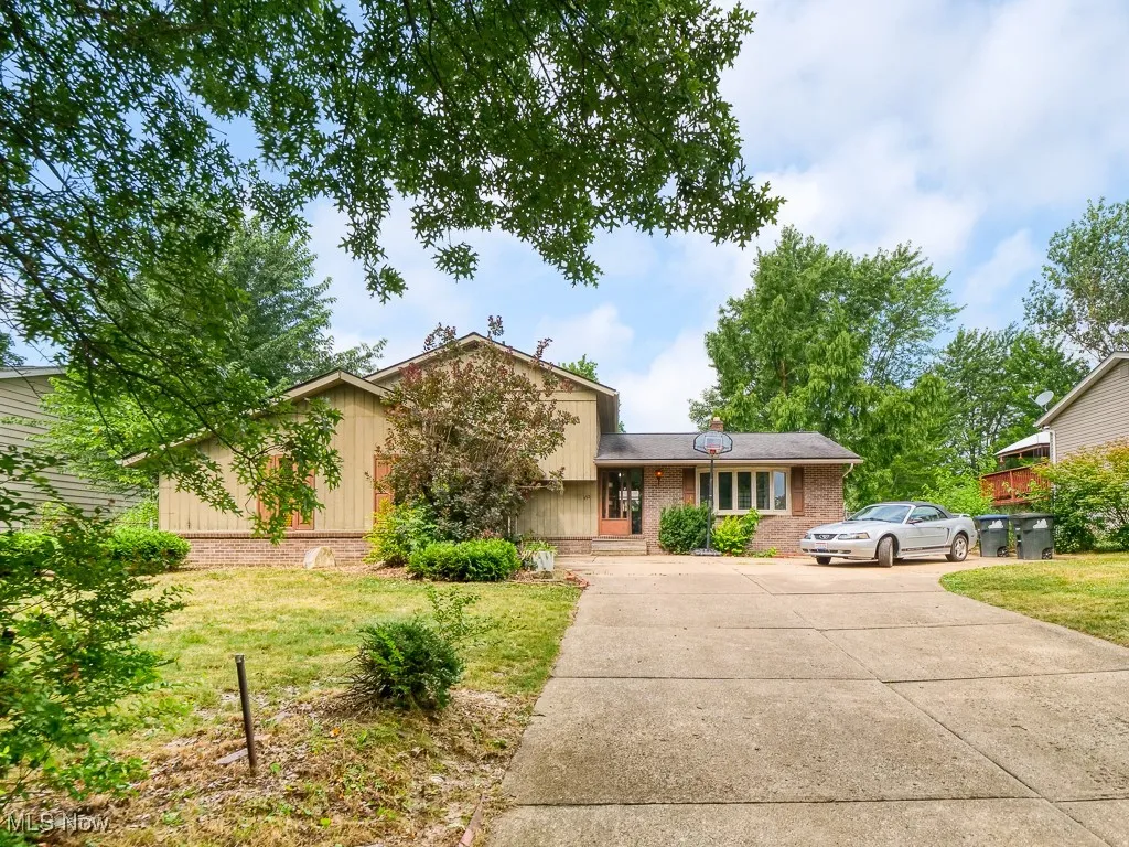 452 Deleware Drive, Brunswick, Ohio,MLS Now Listing ID