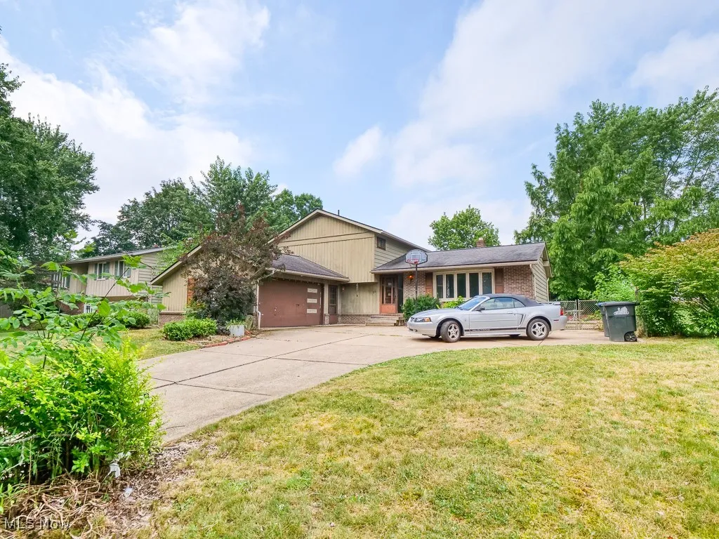 452 Deleware Drive, Brunswick, Ohio,MLS Now Listing ID
