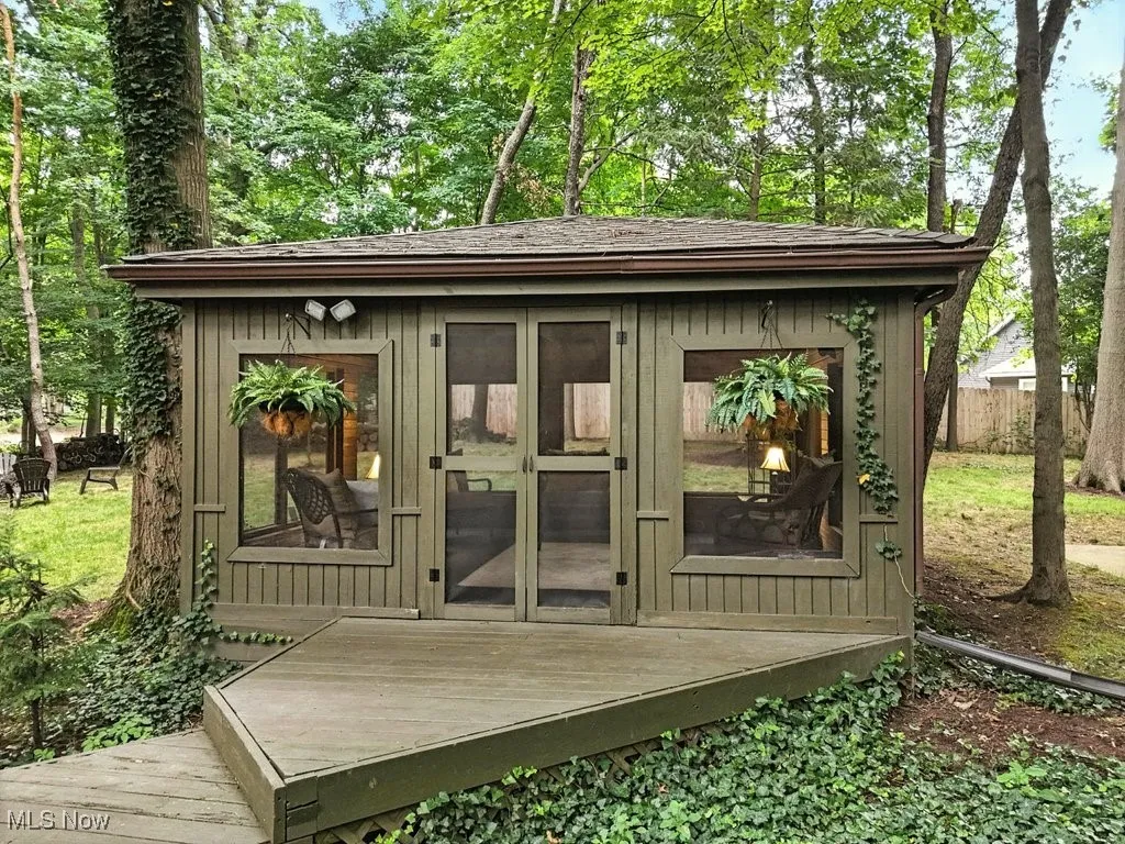 Gazebo (Rain & Mosquito Free)