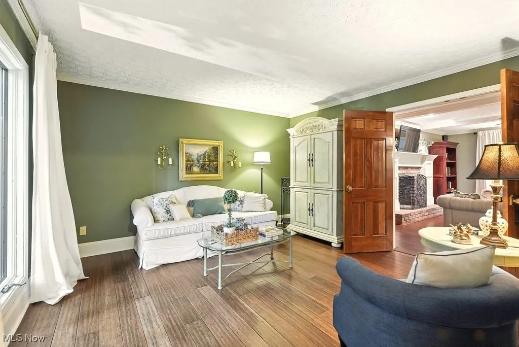 Living Room with Bamboo Flooring and Extra Wide Baseboards