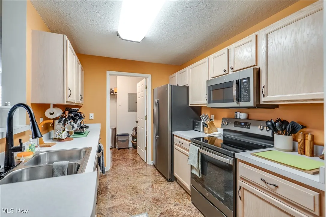 3375 Lenox Village Drive # 254, Fairlawn, Ohio,MLS Now Listing ID