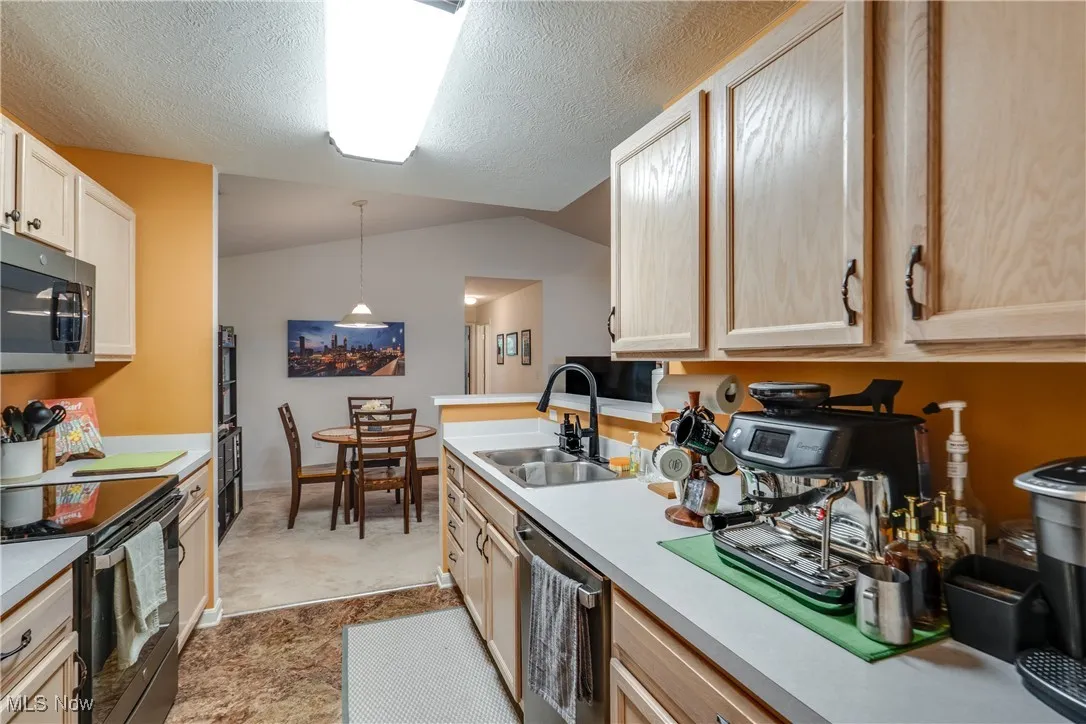 3375 Lenox Village Drive # 254, Fairlawn, Ohio,MLS Now Listing ID