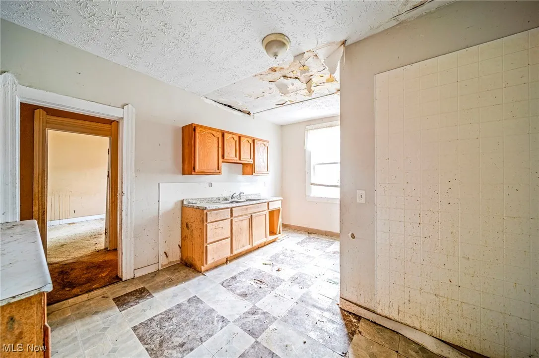 2195 E 73rd Street, Cleveland, Ohio,MLS Now Listing ID
