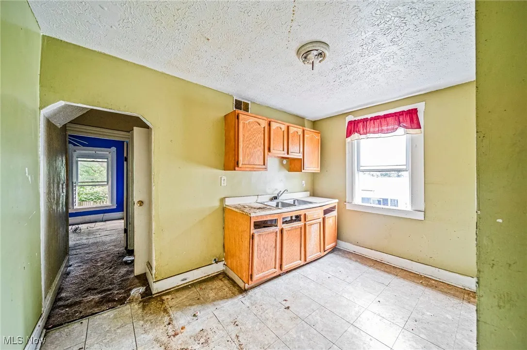 2195 E 73rd Street, Cleveland, Ohio,MLS Now Listing ID