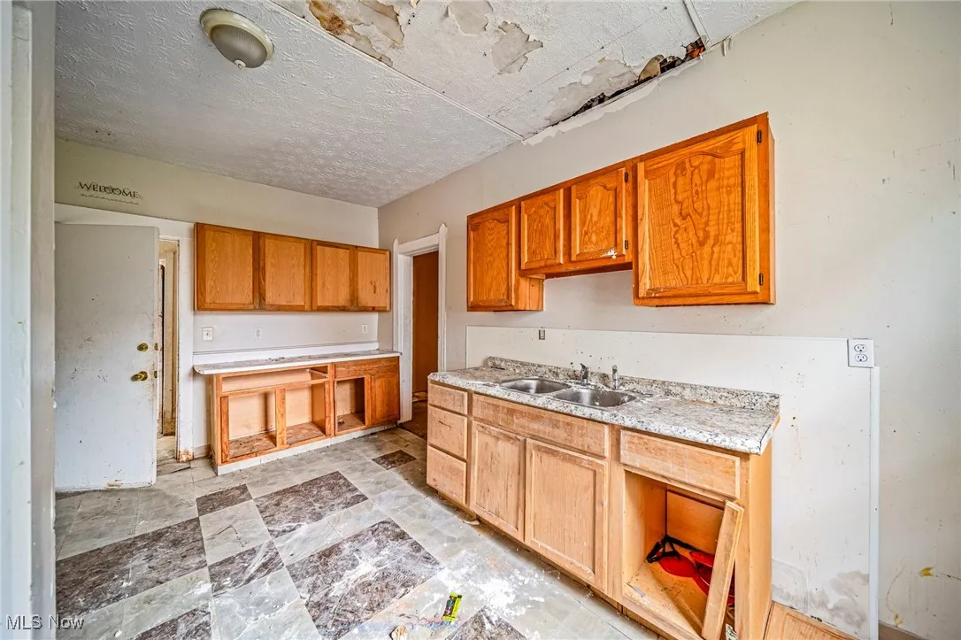 2195 E 73rd Street, Cleveland, Ohio,MLS Now Listing ID