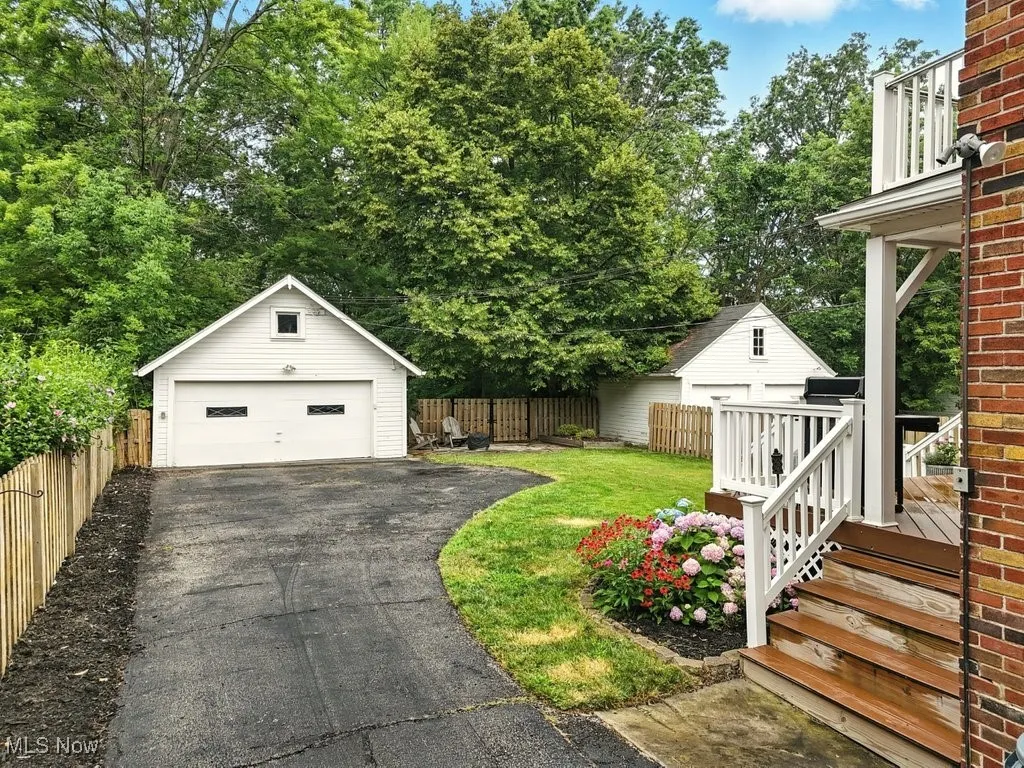 2 car garage