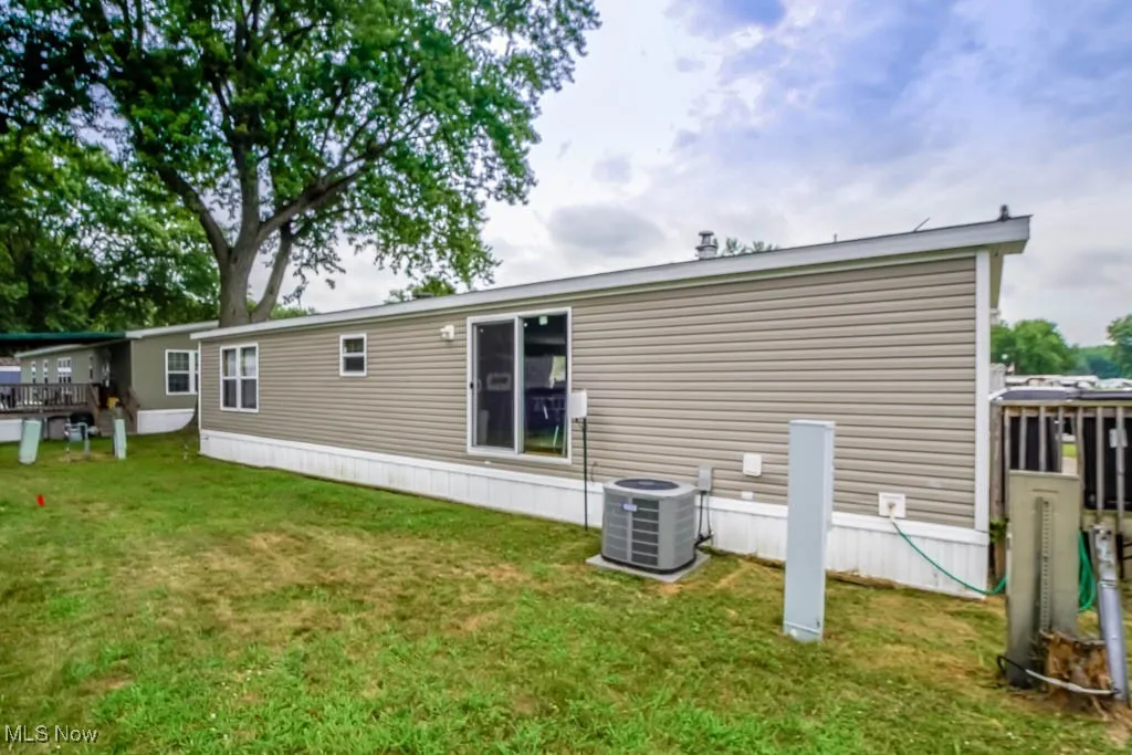 221 Sea Gull Lane, New Philadelphia, Ohio,MLS Now Listing ID