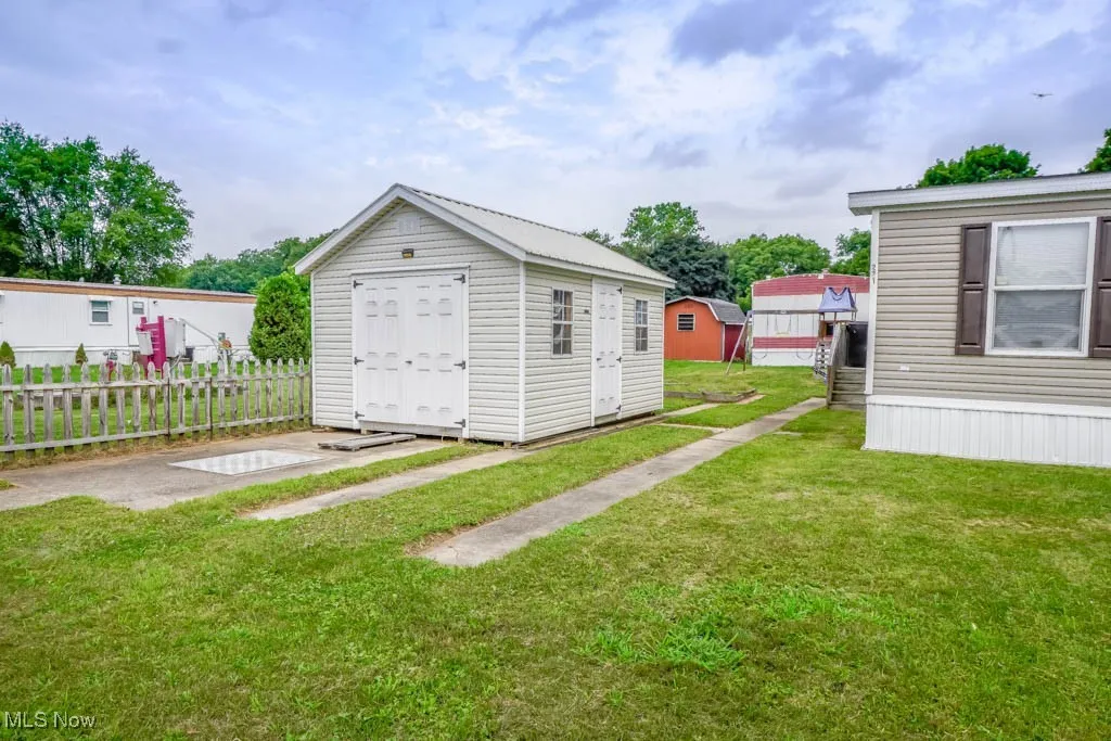 221 Sea Gull Lane, New Philadelphia, Ohio,MLS Now Listing ID