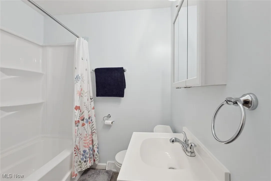 33894 Lawton Avenue, Eastlake, Ohio 44095,MLS Now Listing ID