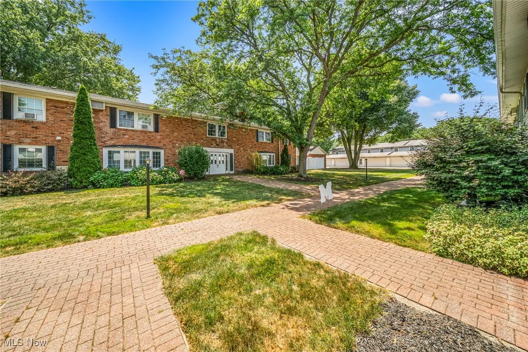 15 Meadowlawn Drive # 6, Mentor, Ohio 44060,MLS Now Listing ID