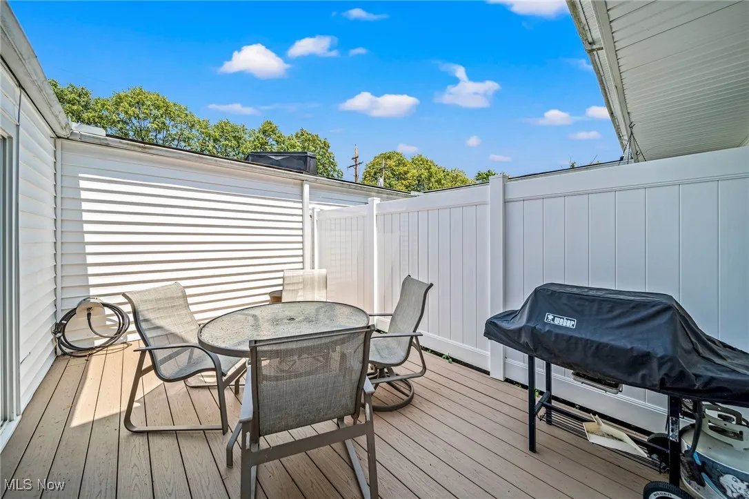 15 Meadowlawn Drive # 6, Mentor, Ohio 44060,MLS Now Listing ID