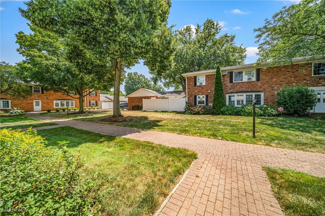 15 Meadowlawn Drive # 6, Mentor, Ohio 44060,MLS Now Listing ID