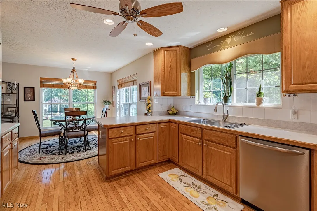 2818 Matthew Lane, Medina, Ohio,MLS Now Listing ID