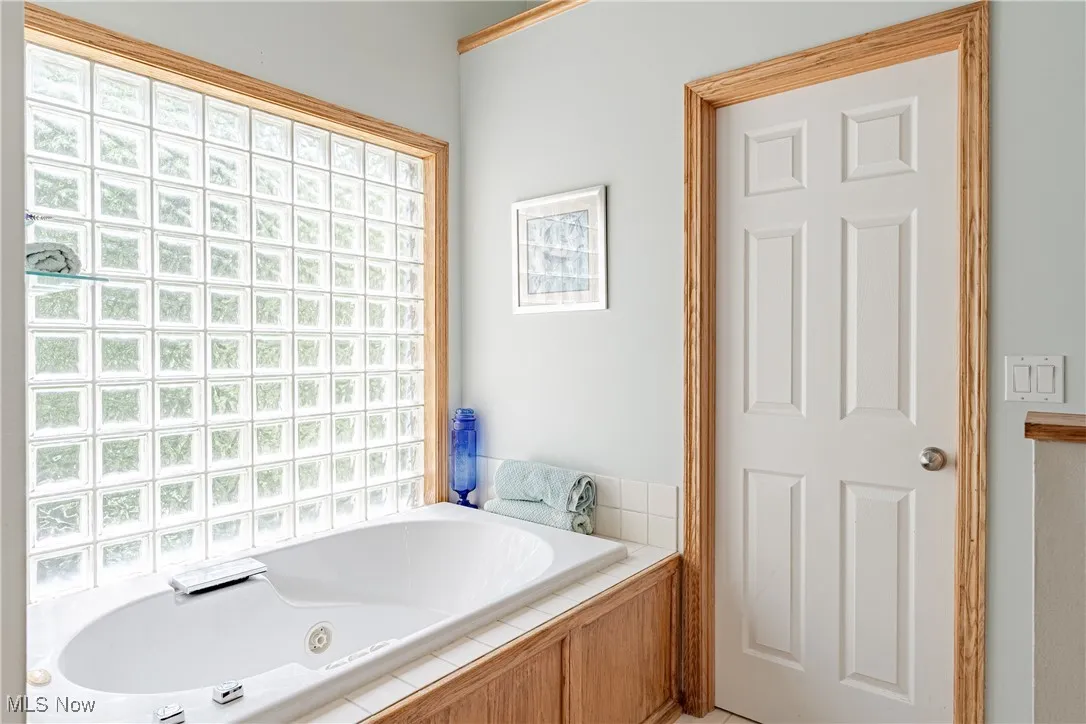 2818 Matthew Lane, Medina, Ohio,MLS Now Listing ID