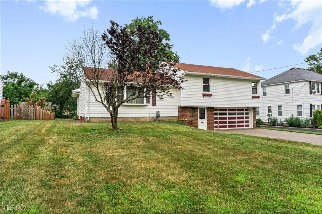 131 Yunker Court, Elyria, Ohio,MLS Now Listing ID