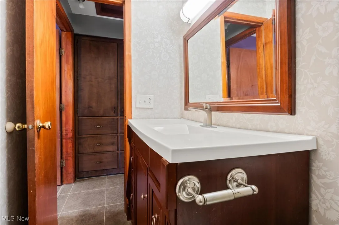 131 Yunker Court, Elyria, Ohio,MLS Now Listing ID