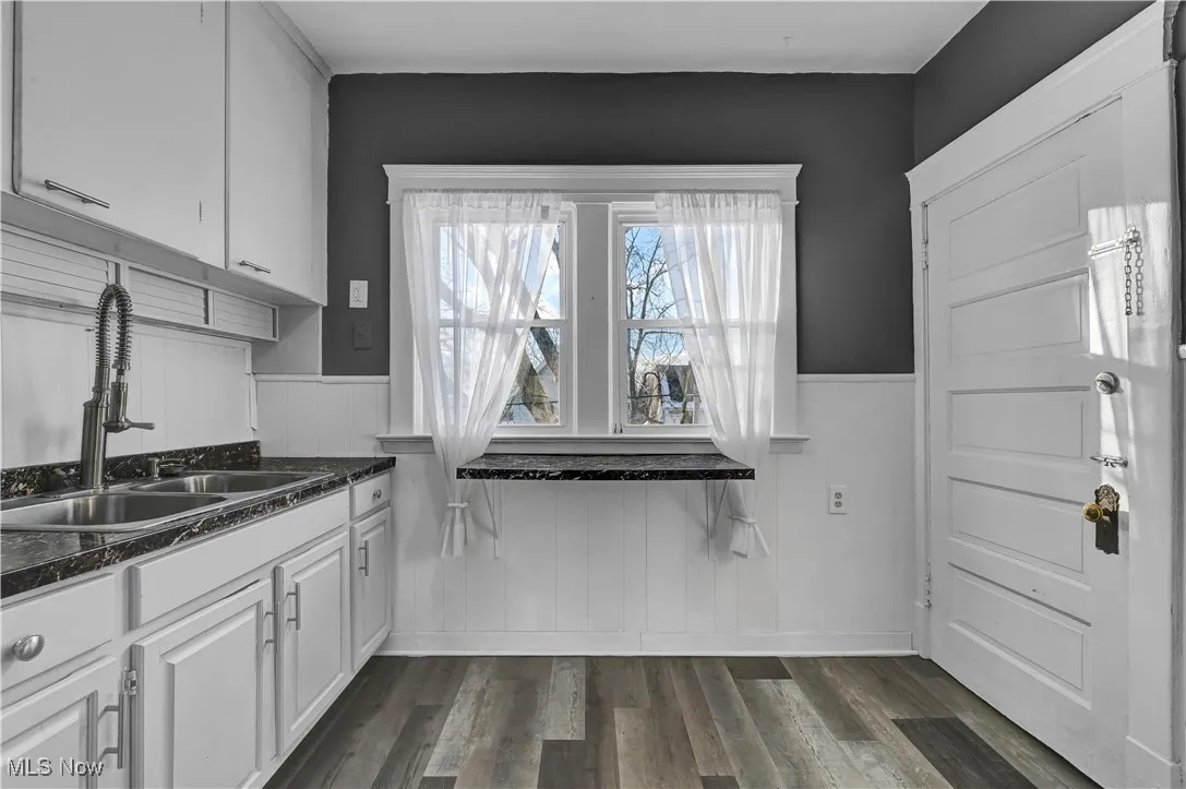 1290 Hall Avenue # UP, Lakewood, Ohio,MLS Now Listing ID