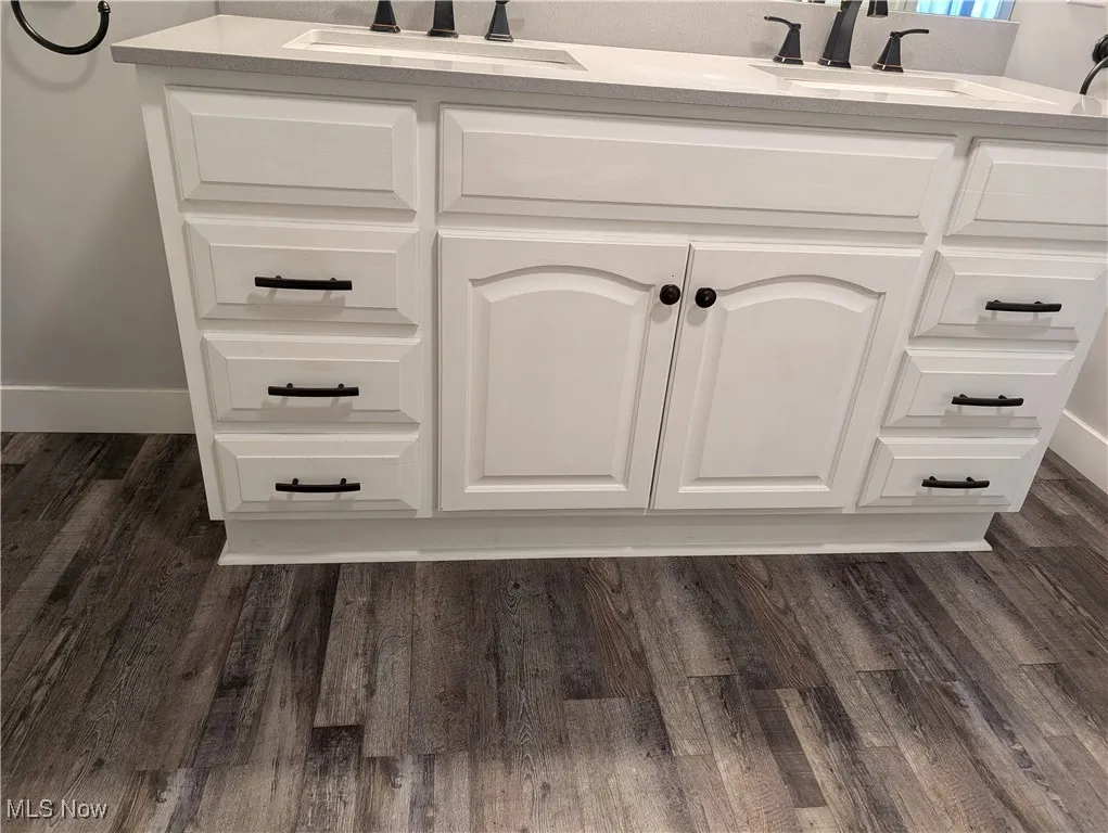 Full bath vanity