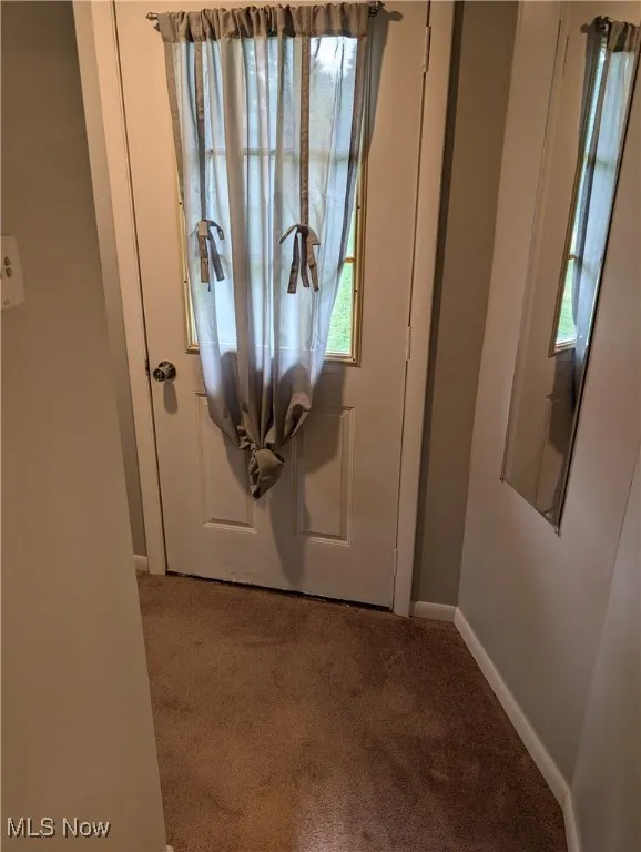 Door to rear deck
