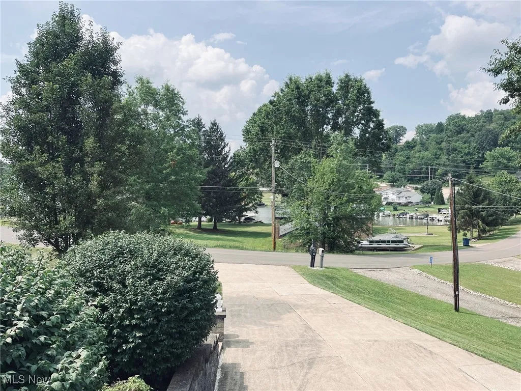 411 E Mohawk Drive, Malvern, Ohio,MLS Now Listing ID