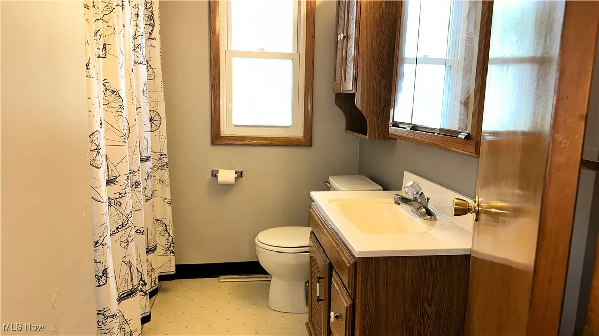 1111 Norwood Drive, Ashtabula, Ohio,MLS Now Listing ID