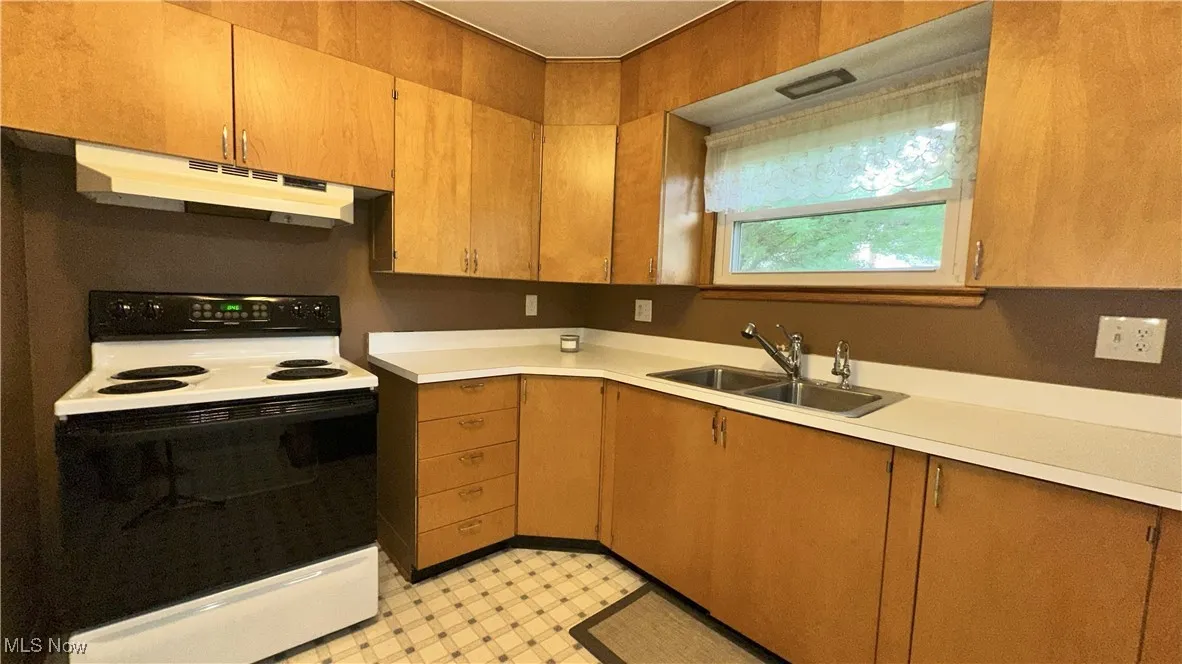 1111 Norwood Drive, Ashtabula, Ohio,MLS Now Listing ID