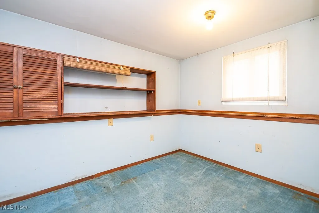 Spare room with carpet