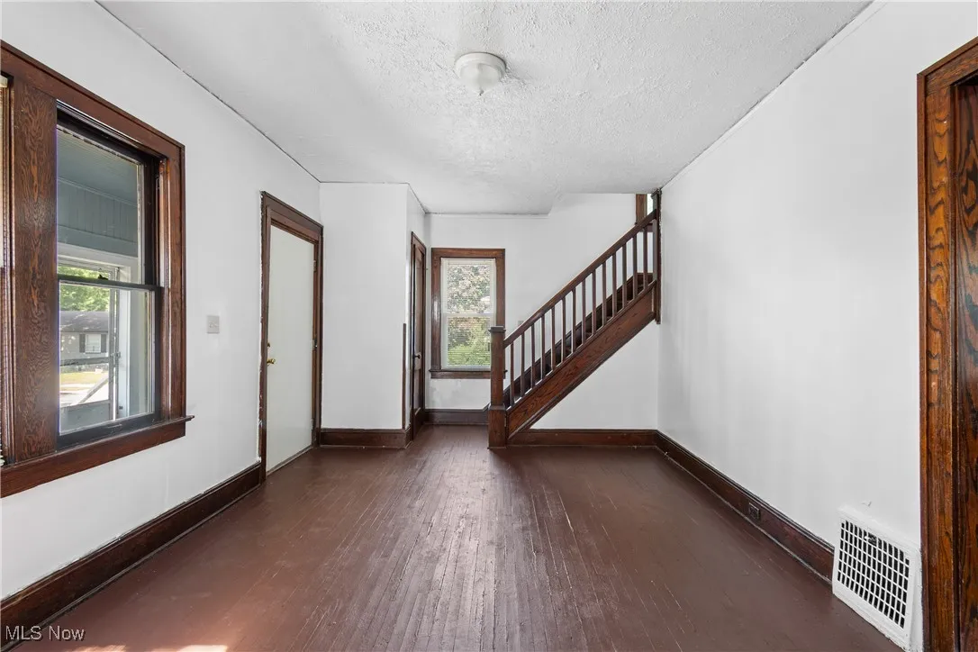 889 Fess Avenue, Akron, Ohio,MLS Now Listing ID