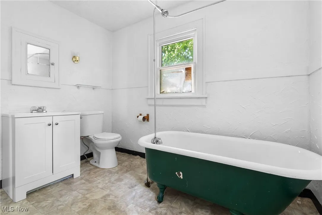 889 Fess Avenue, Akron, Ohio,MLS Now Listing ID