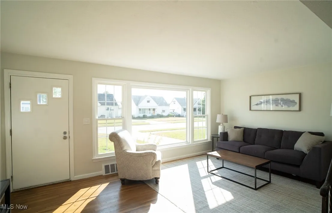 355 E 308th Street, Willowick, Ohio 44095,MLS Now Listing ID