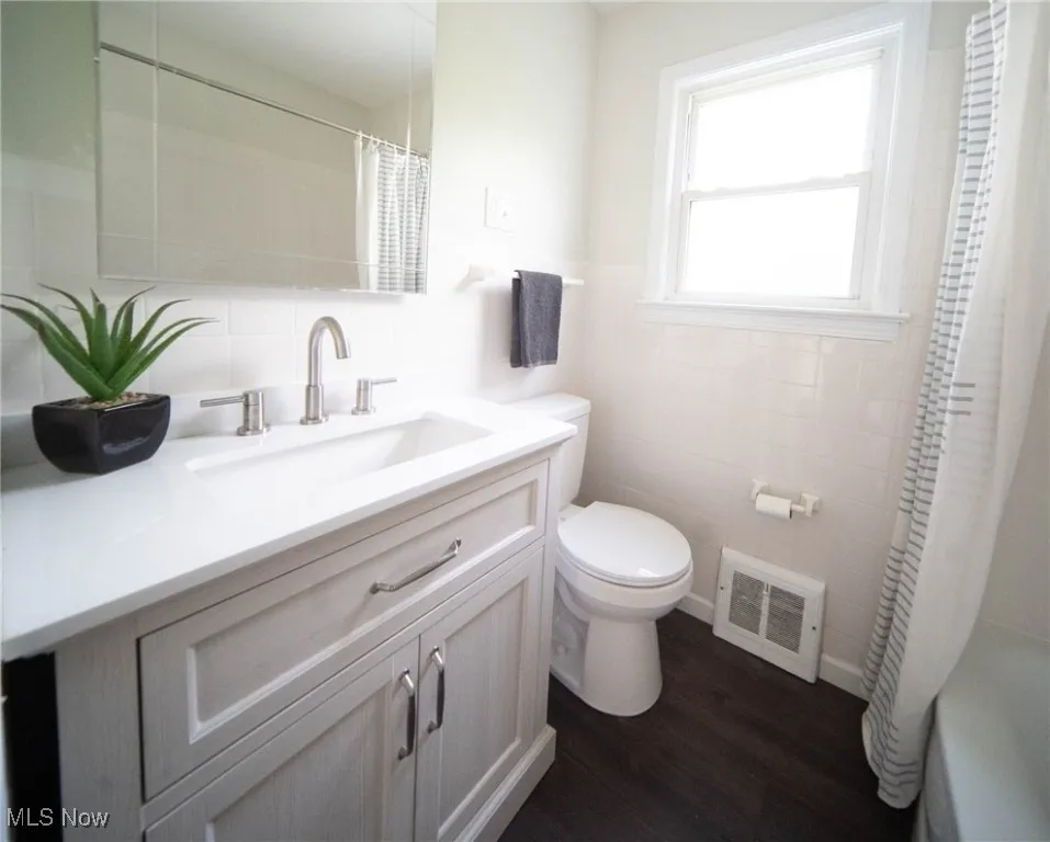 355 E 308th Street, Willowick, Ohio 44095,MLS Now Listing ID