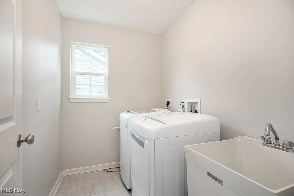 856 Orchard Road, Willoughby, Ohio 44094,MLS Now Listing ID