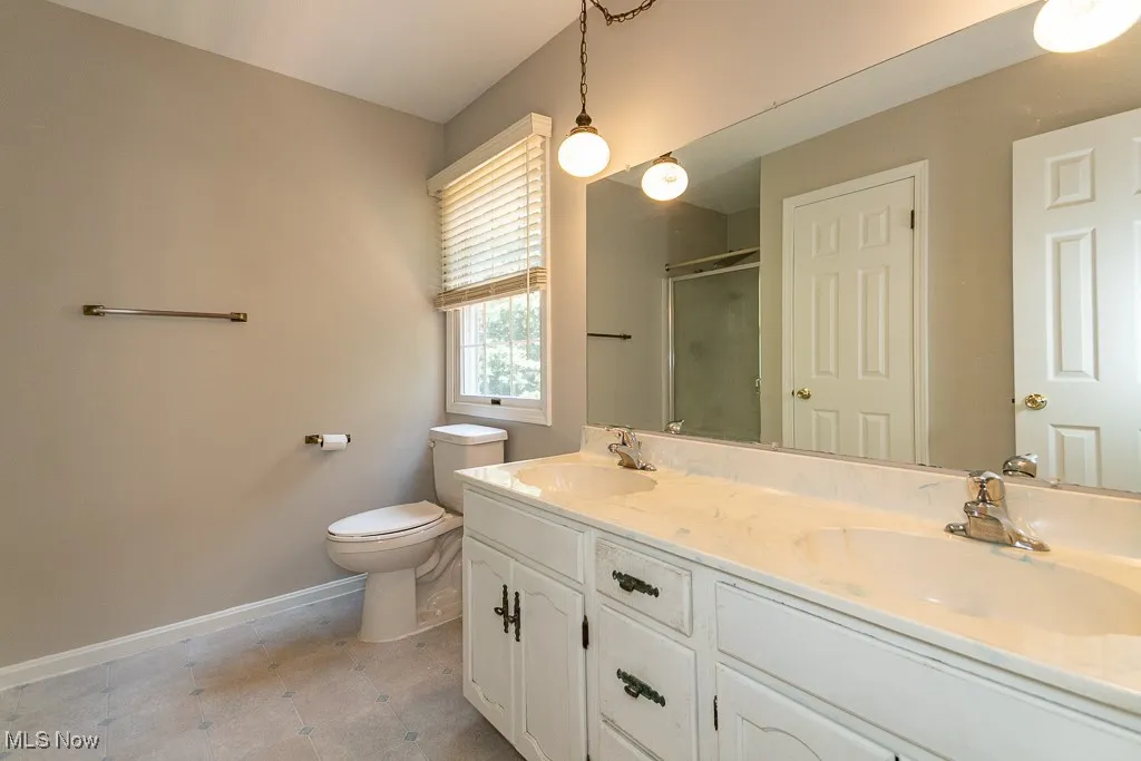 Owner's Bath Upstairs