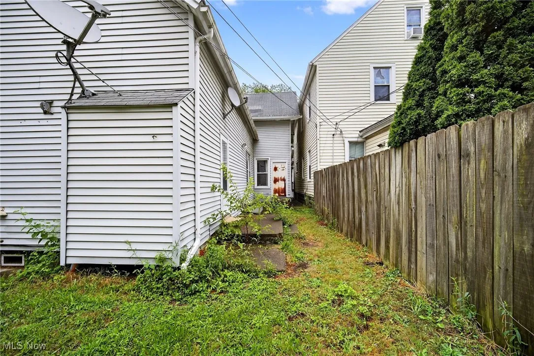 1852 W 47th Street, Cleveland, Ohio,MLS Now Listing ID