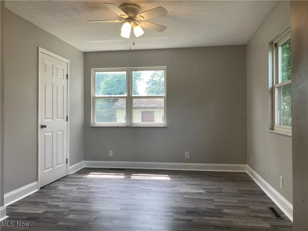 Separate Dining Room