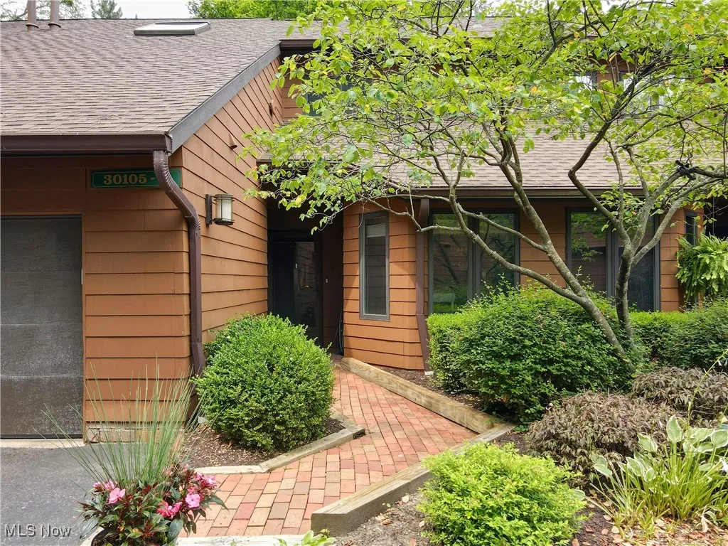 30105 Center Ridge Road # B, Westlake, Ohio,MLS Now Listing ID