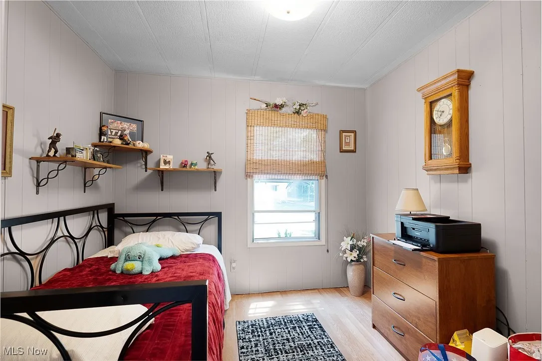 1 Overland Drive, Olmsted Twp, Ohio,MLS Now Listing ID