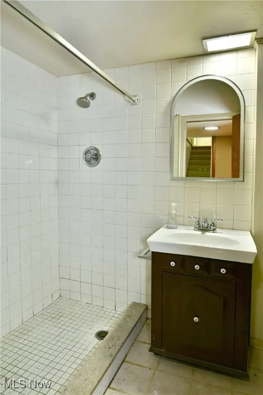 225 Sleepy Hollow Drive, Canfield, Ohio,MLS Now Listing ID
