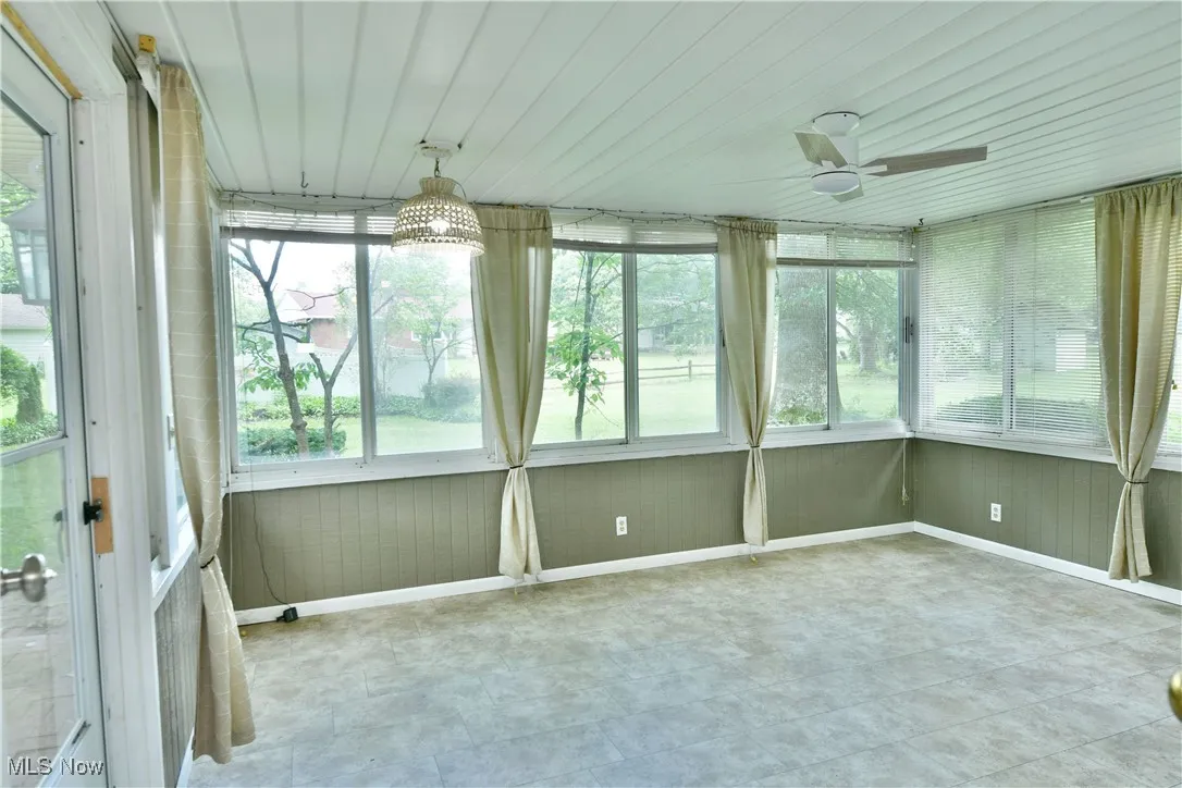225 Sleepy Hollow Drive, Canfield, Ohio,MLS Now Listing ID