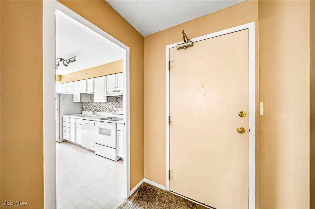 12520 Edgewater Drive # 210, Lakewood, Ohio,MLS Now Listing ID
