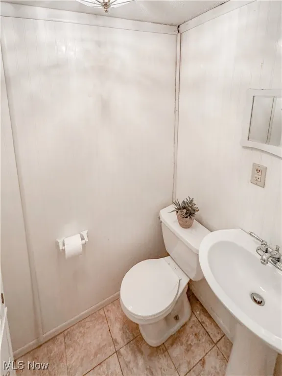 44 W Summit Street, Barberton, Ohio,MLS Now Listing ID
