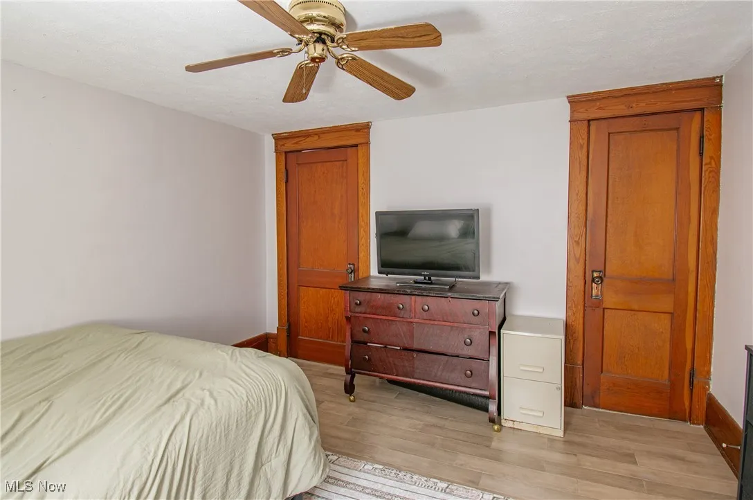 44 W Summit Street, Barberton, Ohio,MLS Now Listing ID
