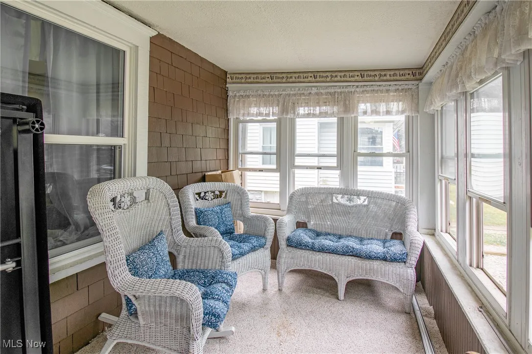 44 W Summit Street, Barberton, Ohio,MLS Now Listing ID