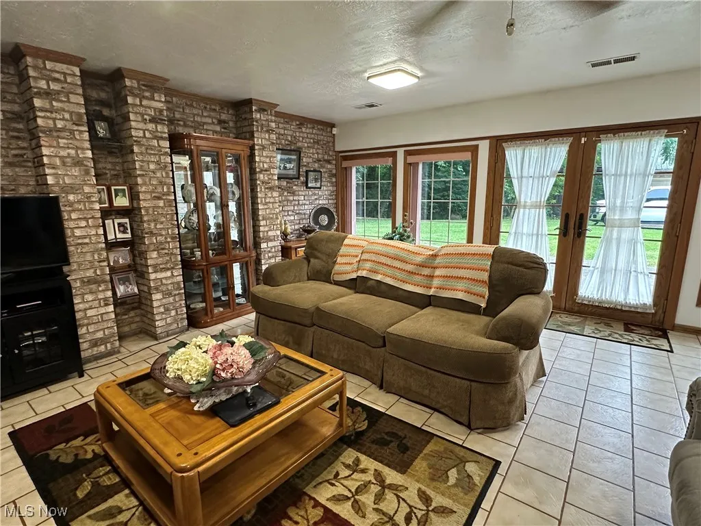 7434 Fenton Road, North Bloomfield, Ohio,MLS Now Listing ID