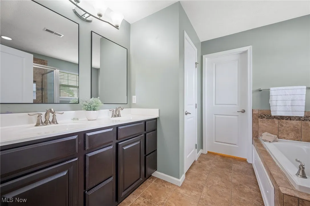 487 N Ashwood Lane, Painesville, Ohio 44077,MLS Now Listing ID