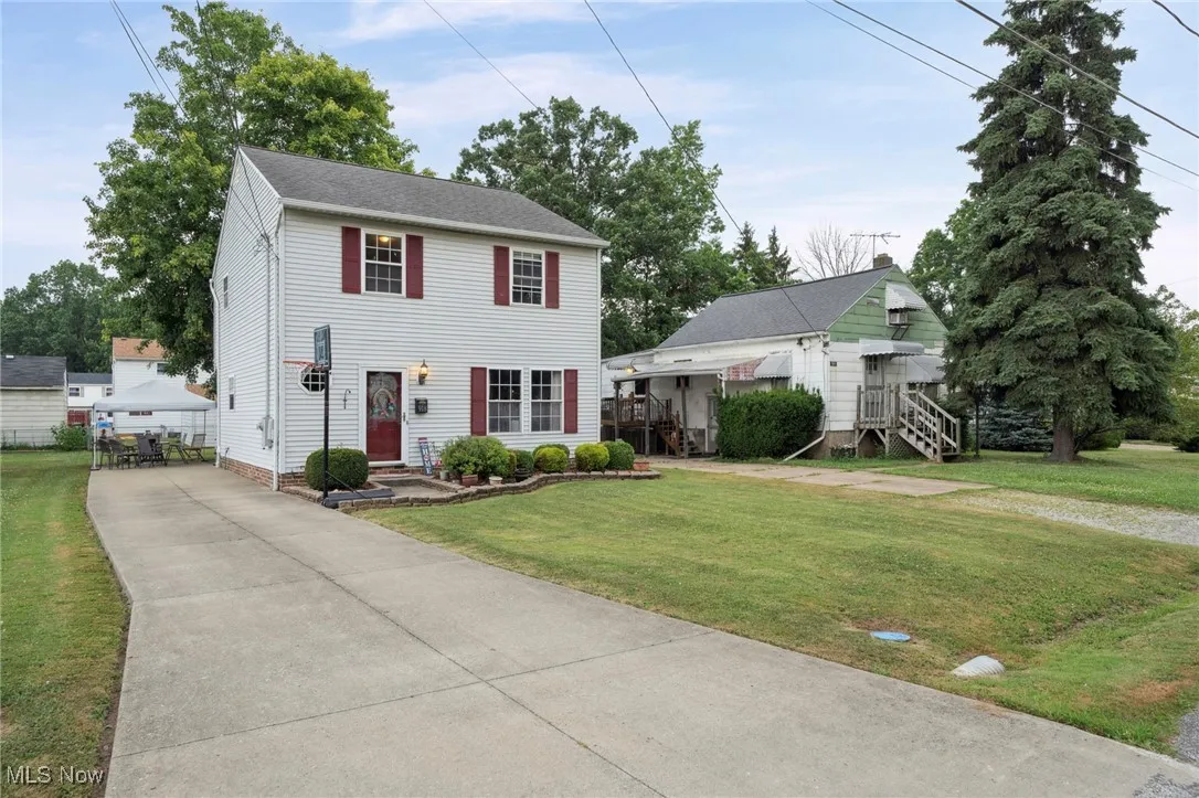 918 E 349th Street, Eastlake, Ohio,MLS Now Listing ID
