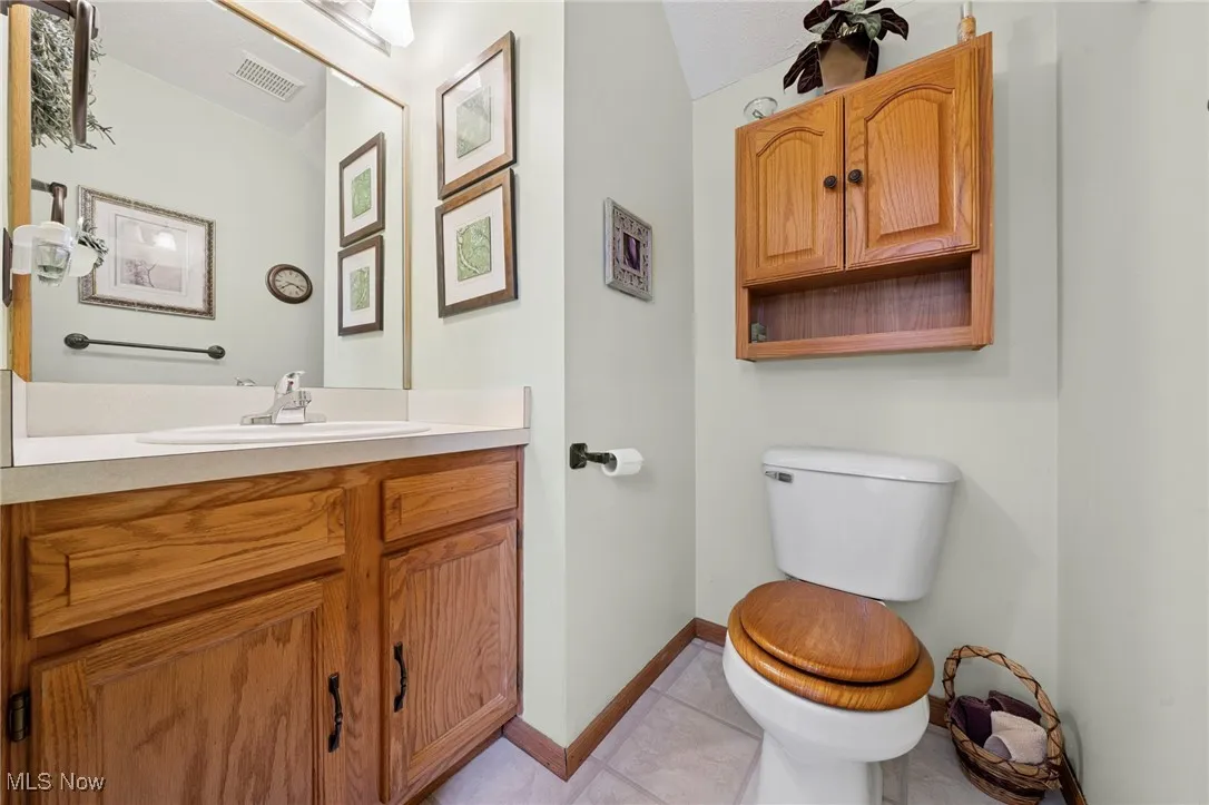 918 E 349th Street, Eastlake, Ohio,MLS Now Listing ID