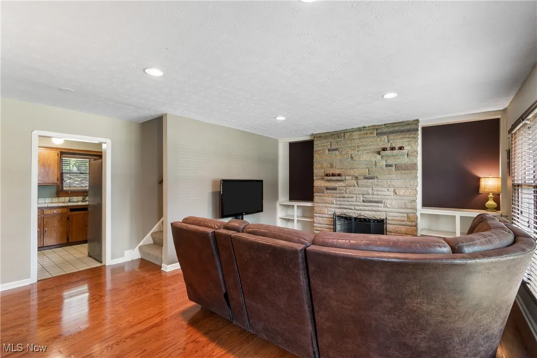 1016 Dover Center Road, Westlake, Ohio,MLS Now Listing ID